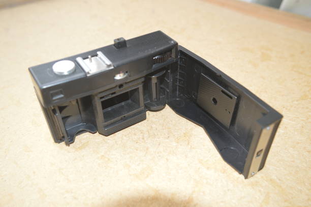 istock Optical devices for the camera and spyglass 1178905005
