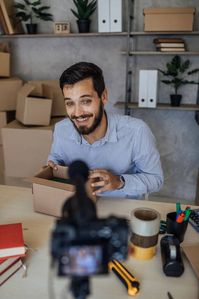 istock I will show you how to sort books 1178932167