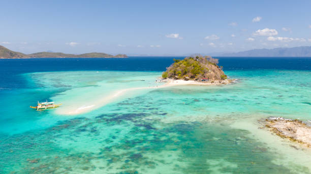 istock A small island for tourists with a sand bar 1178948695