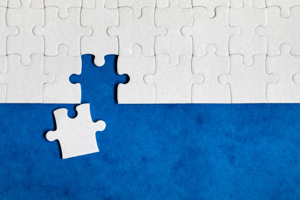Closeup of jigsaw puzzle isolated. Missing jigsaw puzzle piece, business concept for completing the puzzle piece. Group of puzzle and a puzzle piece. Teamwork concept. Think difference concept. primer plano del rompecabezas aislado. falta pieza de rompecabezas, concepto de negocio para completar la pieza del rompecabezas. grupo de rompecabezas y una pieza de rompecabezas. concepto de trabajo en equipo. piense en el concepto de diferencia.