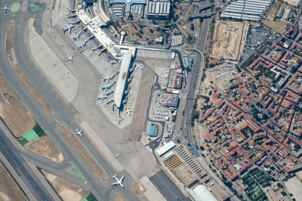 Airport, aerial view Jumbo jets at, airport in aerial vew airport aerial view stock pictures, royalty-free photos & images