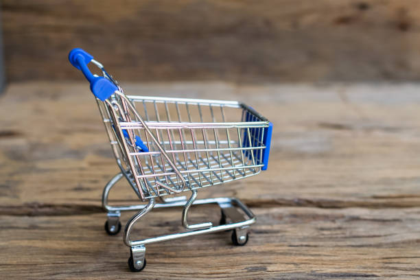 istock Mini Shopping Cart 1178979635