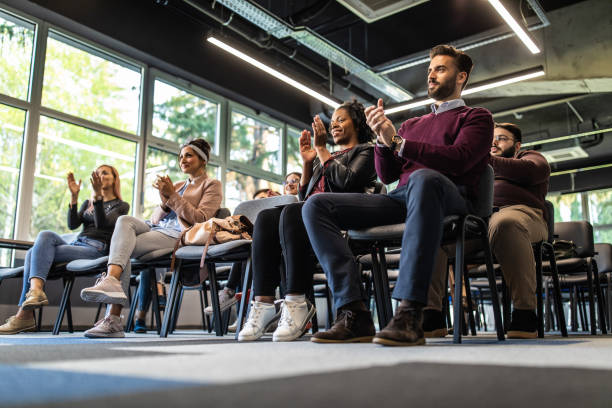 istock Nothing keeps employees inspired like good news 1178980048