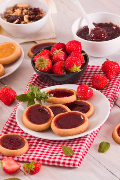 istock Lemon and straberry tartlets. 1179005006