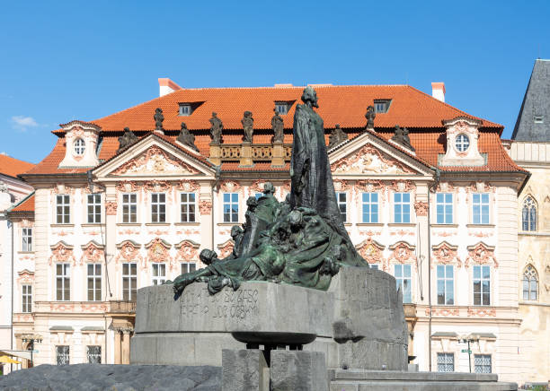 istock Jan Hus Memorial in Prague 1179014553