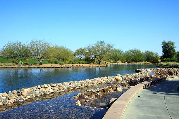 istock Pond in the desert 117902378