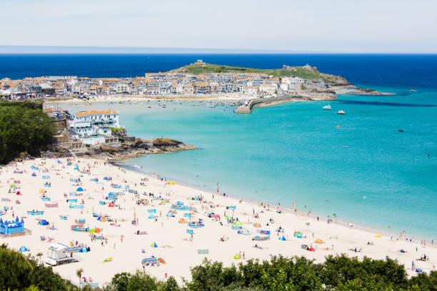 st ives en cornualles, inglaterra - st ives fotografías e imágenes de stock