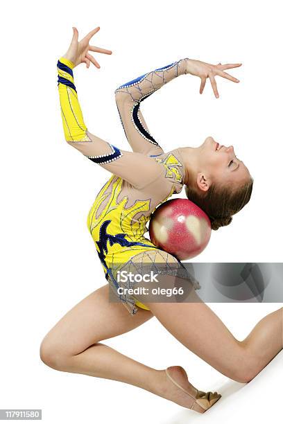 Gimnasta Foto de stock y más banco de imágenes de Actividad acrobática - Actividad acrobática, Adolescente, Adulto