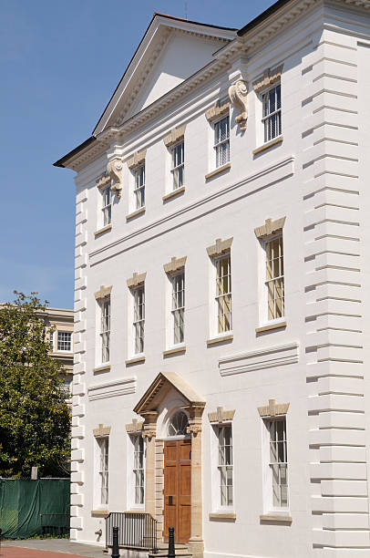 istock Courthouse, Charleston, South Carolina 117911639