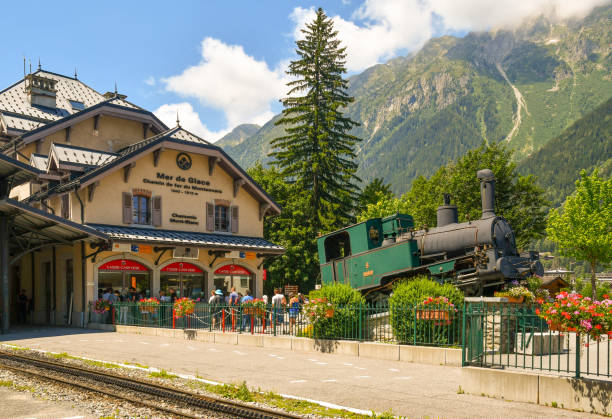 exterior of the rack railway station that takes tourists from chamonix-mont-blanc to the mer de glace glacier of montenvers in summer, alps, france - rack railway imagens e fotografias de stock