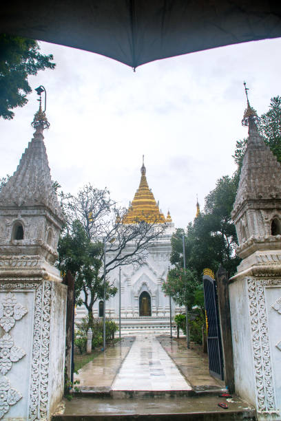 istock Sat Taw Yar Pagoda 1179203699