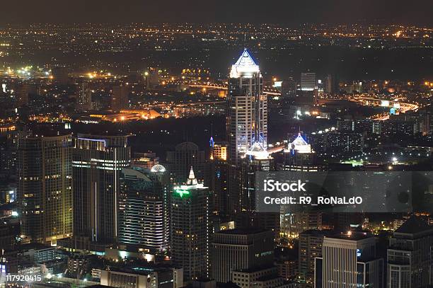 Bangkok Bei Nacht Stockfoto und mehr Bilder von Architektur - Architektur, Asien, Außenaufnahme von Gebäuden