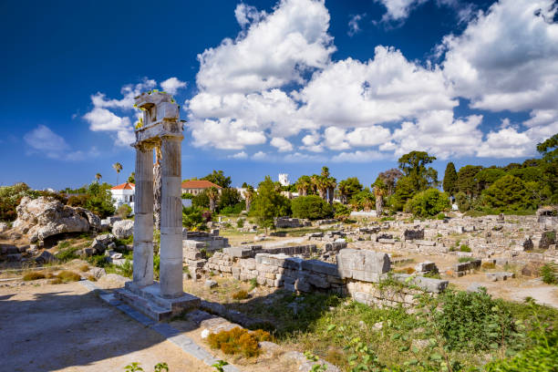 그리스의 코스 섬의 코스 마을의 고대 아고라 - roman agora 뉴스 사진 이미지