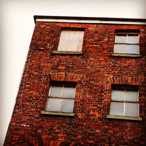 istock Manchester urban and industrial architecture 1179275773