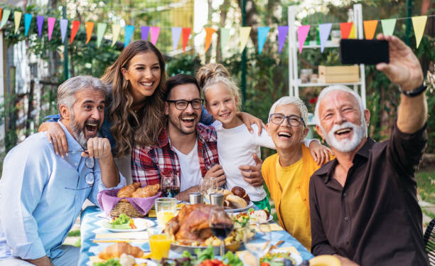 istock Family selfie on Thanksgiving day 1179326057