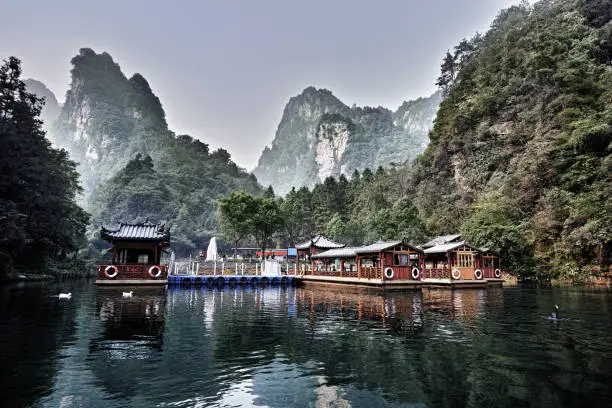 Photo of Baefong Lake Zhangjiajie