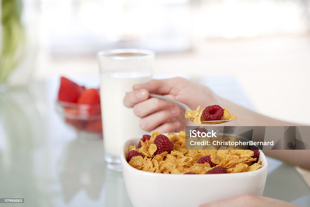 Petit déjeuner équilibré - Photo de Adolescence libre de droits