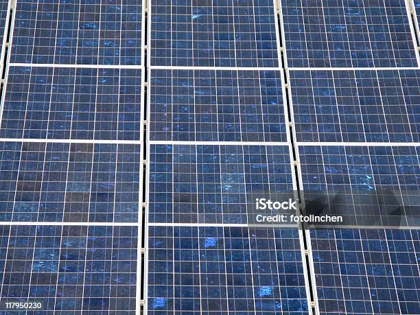 Solarkollektoren Stockfoto und mehr Bilder von Elektronisches Bauteil - Elektronisches Bauteil, Farbbild, Farbton