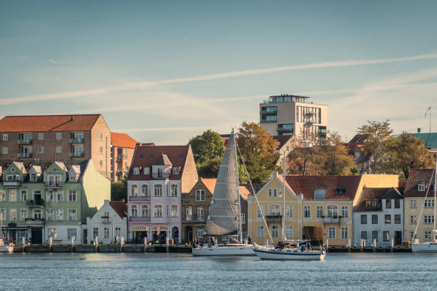 kuvapankkikuvat ja rojaltivapaat kuvat aiheesta soenderborgin panoraama vanhasta kaupungista etelä-jyllannin tanskassa - als