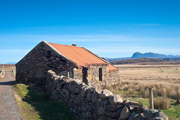 idílico mundo rural - cottage scotland scottish culture holiday imagens e fotografias de stock