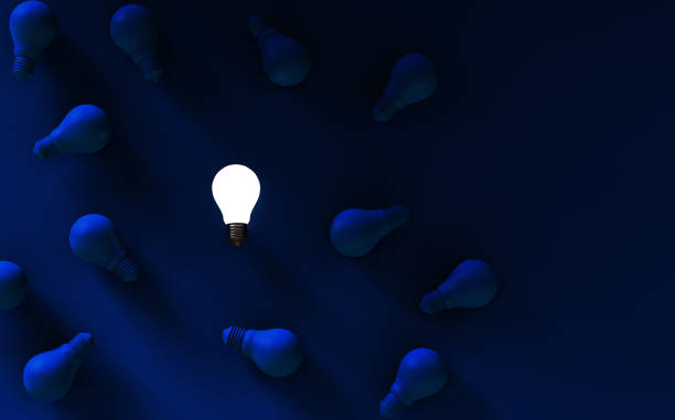 濃い青色の背景に電球。アイデアコンセプト。3dイラストレーション。 - light bulb inspiration ideas innovation ストックフォトと画像