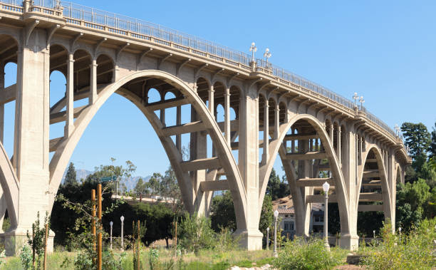 istock Colorado Street Bridge in Pasadena 1179592719