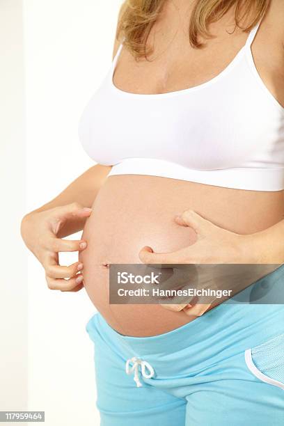 Pregnant Belly Itchings Stock Photo - Download Image Now - Adult, Color Image, Females