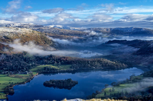 A view of Grasmere and Rydal Water from Silver How. A view of Grasmere and Rydal Water from the slopes of Silver How in the English lake District grasmere stock pictures, royalty-free photos & images