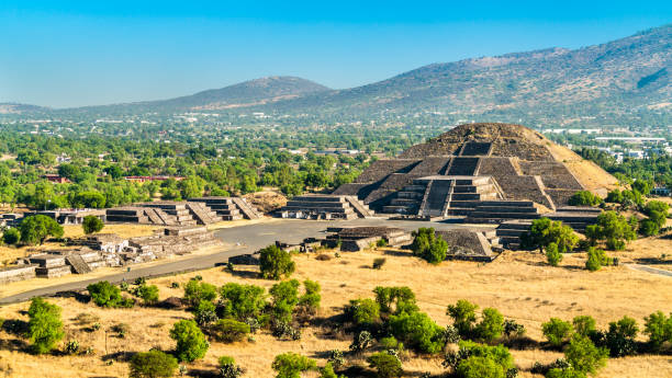 Pyramid of the Moon at Teotihuacan in Mexico View of the Pyramid of the Moon at Teotihuacan. UNESCO world heritage in Mexico aztec civilization photos stock pictures, royalty-free photos & images