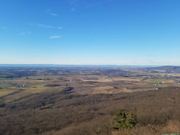 istock On top of the world 1179607822