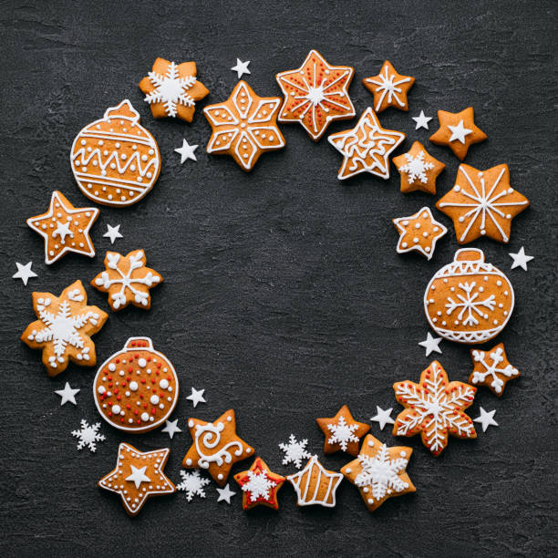 istock Gingerbread in shape of a Christmas wreath 1179655844