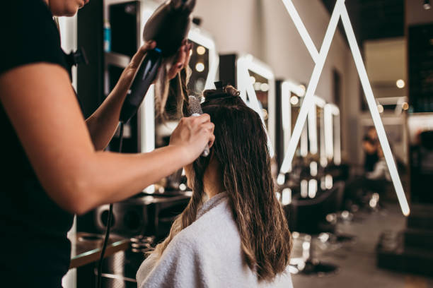 istock Woman at hair salon 1179656800