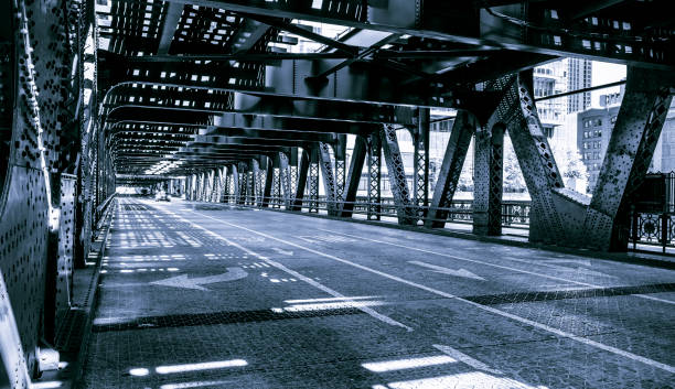 istock Black and white of Chicago downtown bridge 1179659824