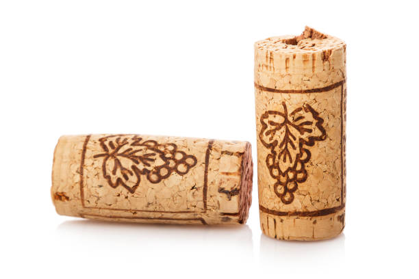bouchons de vin - wine bottle wine wood bottle stopper photos et images de collection