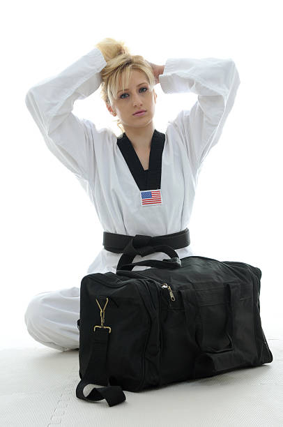 강의를 시작하기 전에 - gym bag tae kwon do karate martial arts 뉴스 사진 이미지