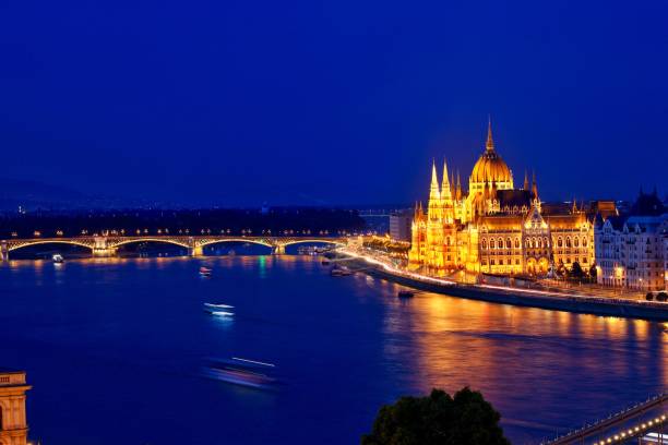 istock The  night view of  Budapest 1179719657