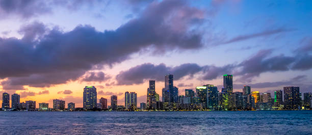 istock Downtown Miami skyline at dusk - Florida (US) 1179746085