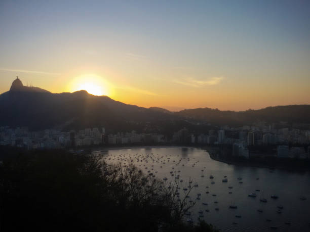 istock Sugarloaf Hill-Rio de Janeiro-Brazil 1179767598
