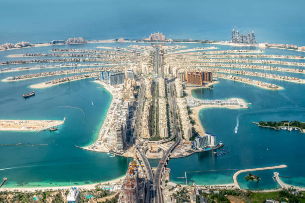 aerial view of dubai palm jumeirah island, united arab emirates - palm island imagens e fotografias de stock
