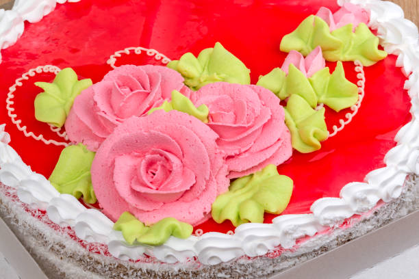 istock Cake decorated with pink roses 1179790048
