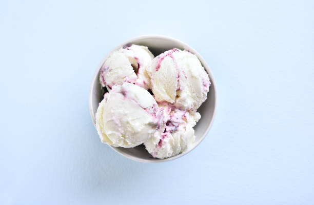 バニラブルーベリーアイスクリーム - vanilla ice cream ice ice cream organic ストックフォトと画像