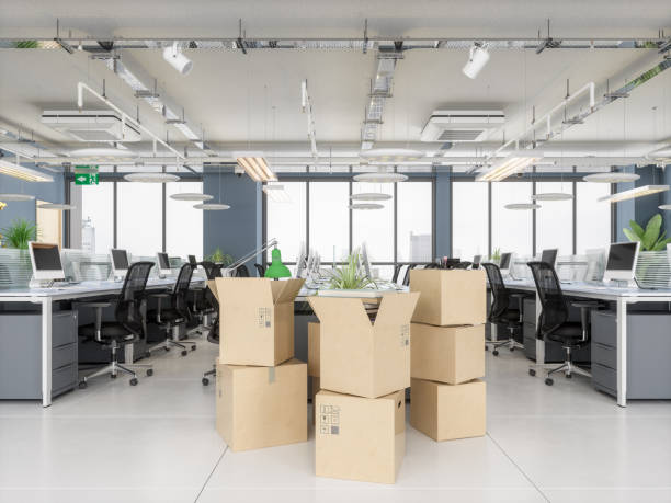 cardboard boxes in new office - firing unemployment downsizing box imagens e fotografias de stock