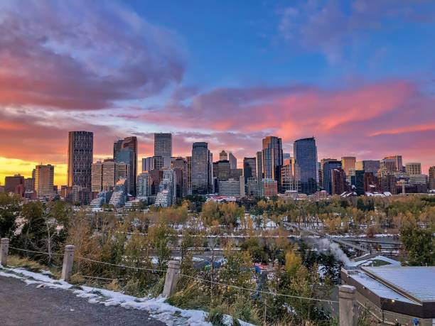 istock Vibrant Morning City Sunrise 1179859942