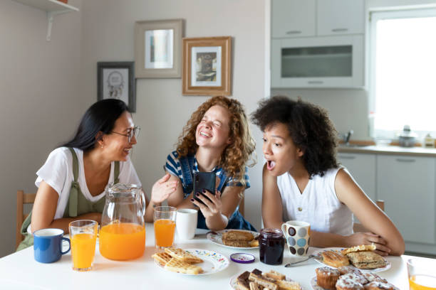istock Look at the silly message I just got 1179968327