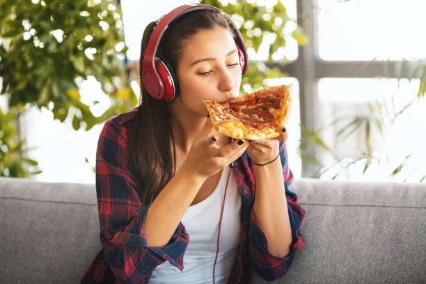 24 Hour Pizza Delivery