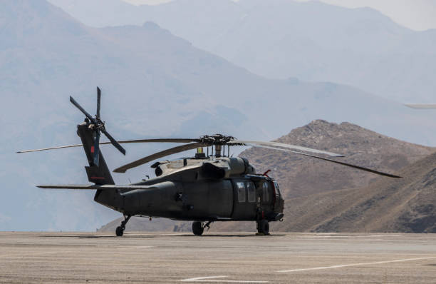 istock UH-60 Black Hawk military helicopte 1180016511