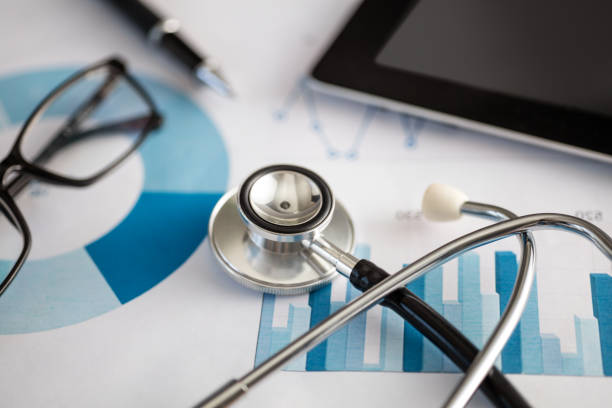 istock Healthcare And Medicine,Analyzing 1180023353