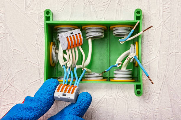 istock Reusable lever operated connector for conductors. 1180040193