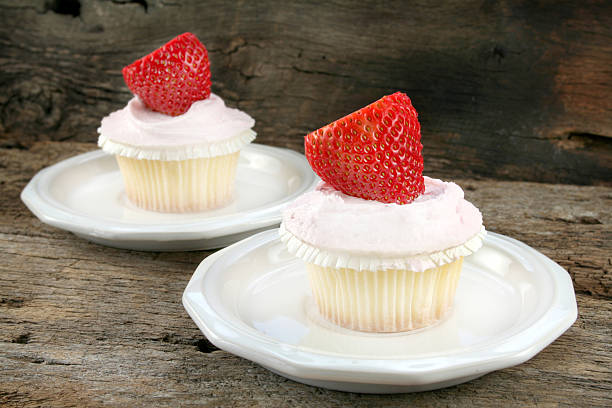 Fresh Strawberry Cupcakes