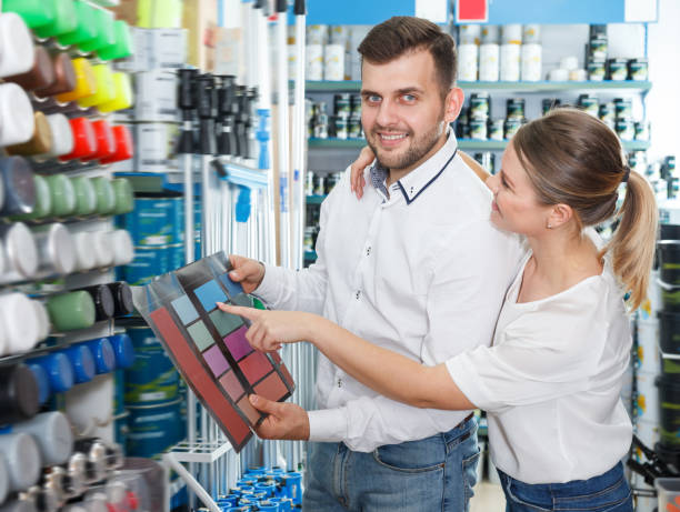 istock Ordinary man and woman  using palette scheme 1180170716
